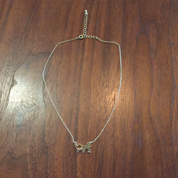 World Map Necklace - Picture 2 of 2